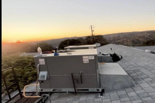 Professional HVAC technician in Madera, CA Professional HVAC technician in Madera, CA